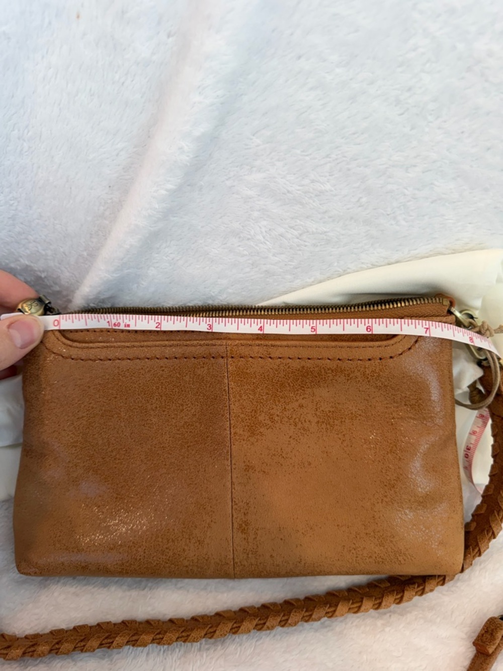 HOBO Darcy Crossbody - Picture 5 of 5